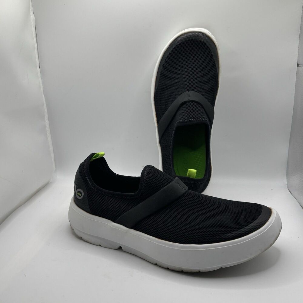 OOFOS OOmg Low Womens 7 Black Activewear Slip On Training Gym Running Q252520171